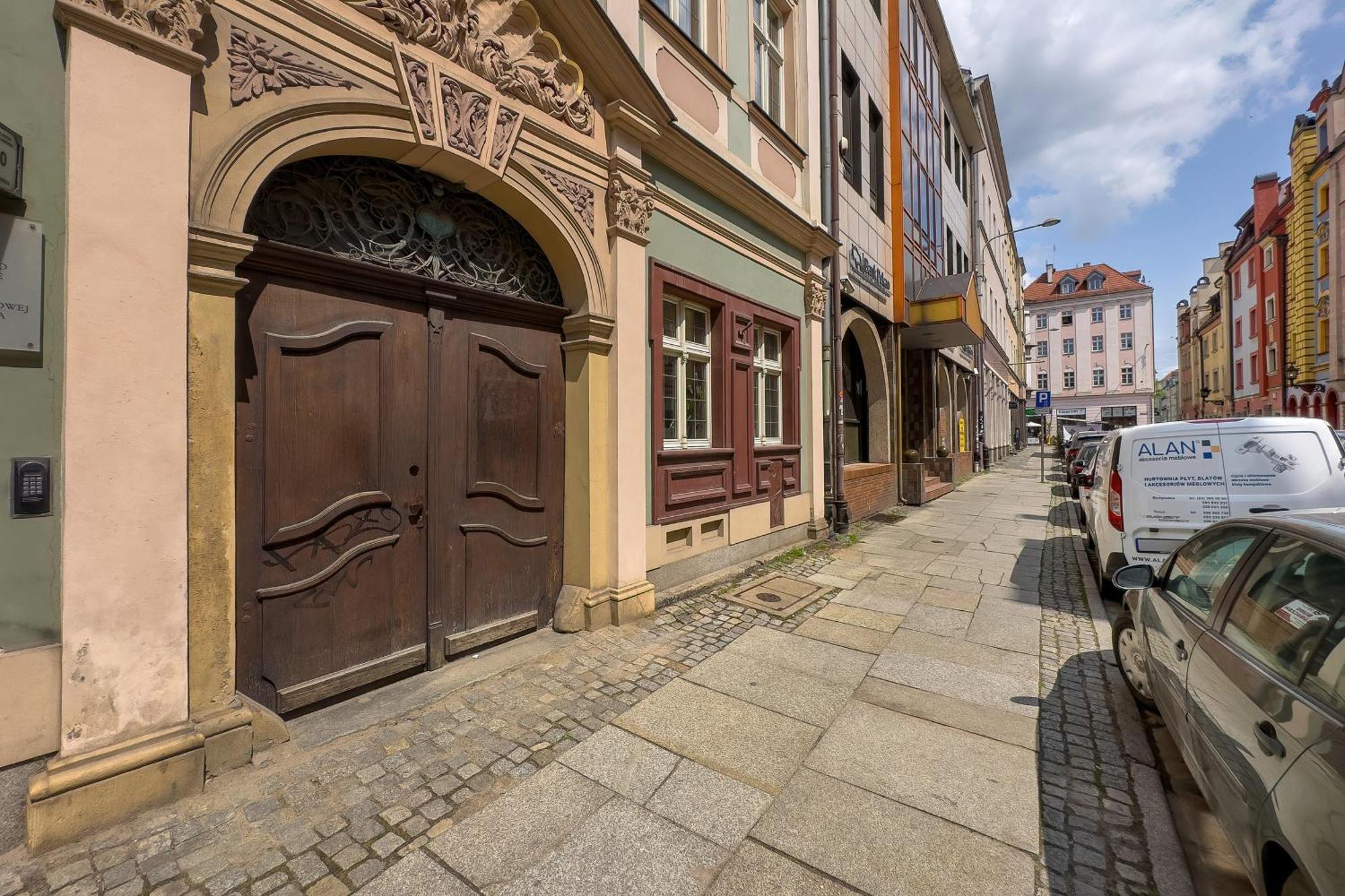 Exclusive Old Town Apartment By Noclegi Renters Apartment
